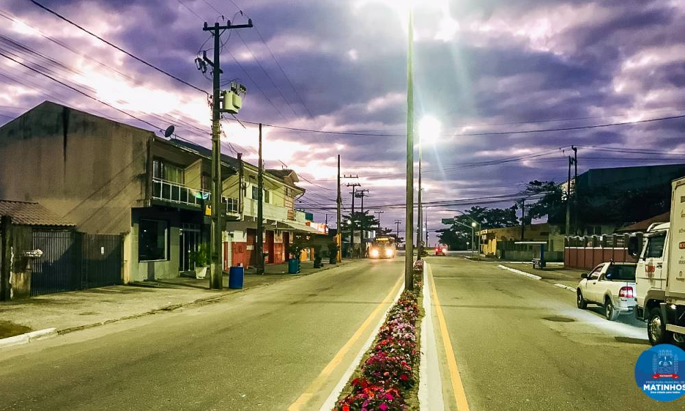 Eficiência e Economia: Matinhos incorpora sensores inteligentes na iluminação pública, após instalar lâmpadas LED